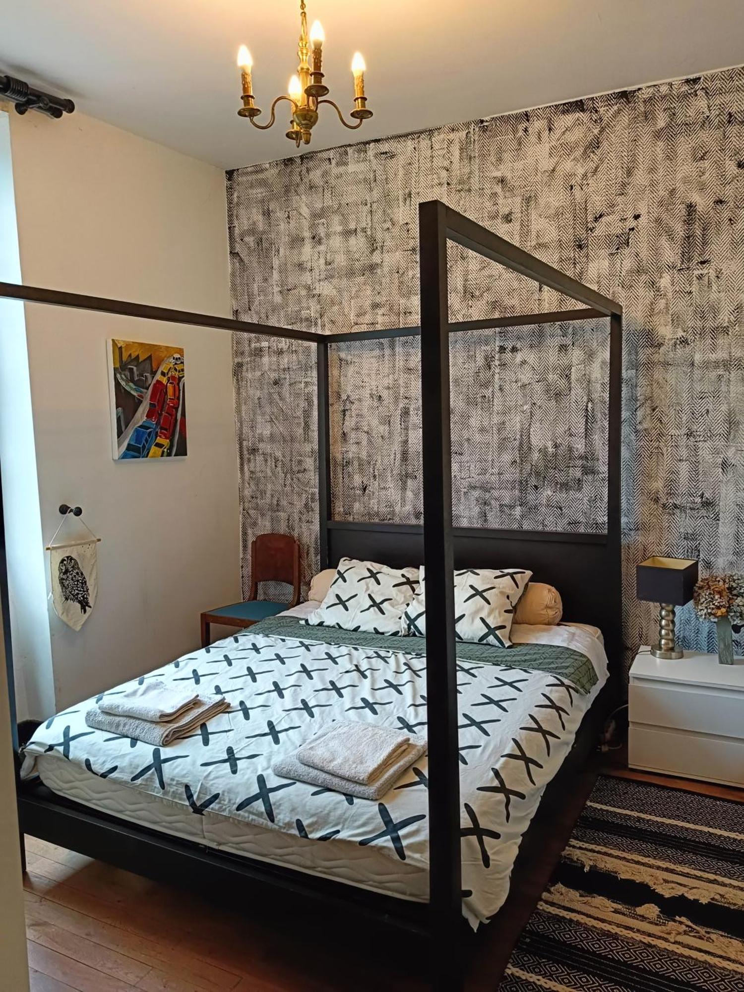 Les Chambres Des Artistes Laguepie Экстерьер фото